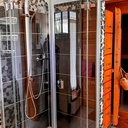 Lägenhet Heimatglueck Vulkaneifel Mit Sauna